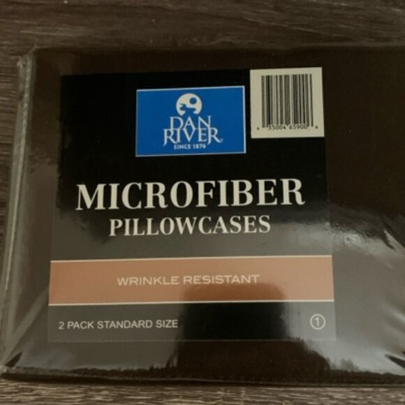 Dan River  Brown Microfiber Pillow Cases - Picture 1 of 4